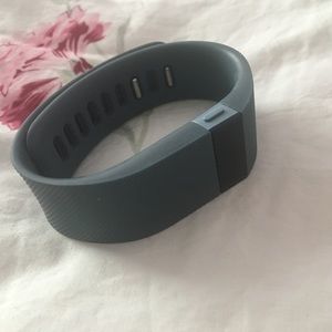 FITBIT CHARGE BARELY USED